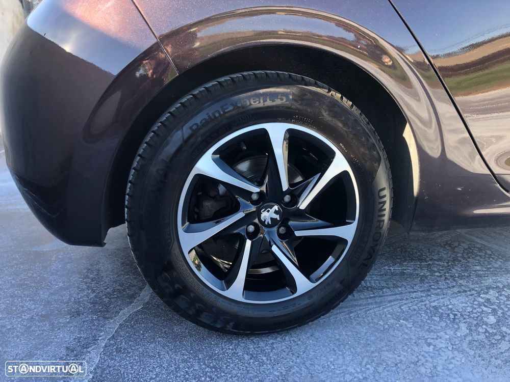 Peugeot 208 e-HDi 92 Stop&Start Active - 13