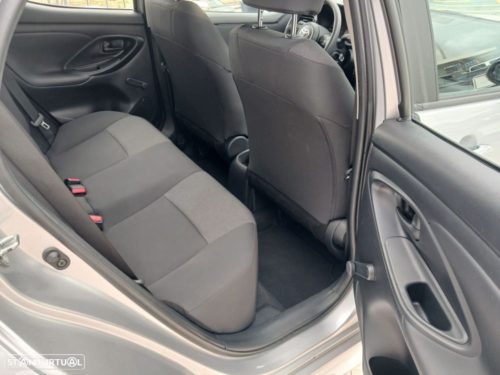 Toyota Yaris - 6