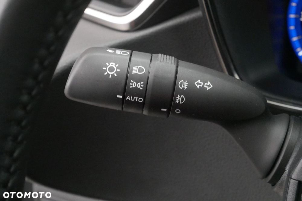Toyota Corolla 1.8 Hybrid Comfort - 25