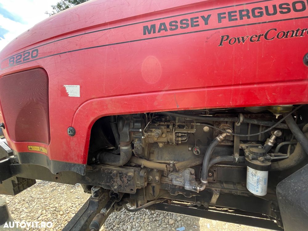 Massey Ferguson 8220 - 13