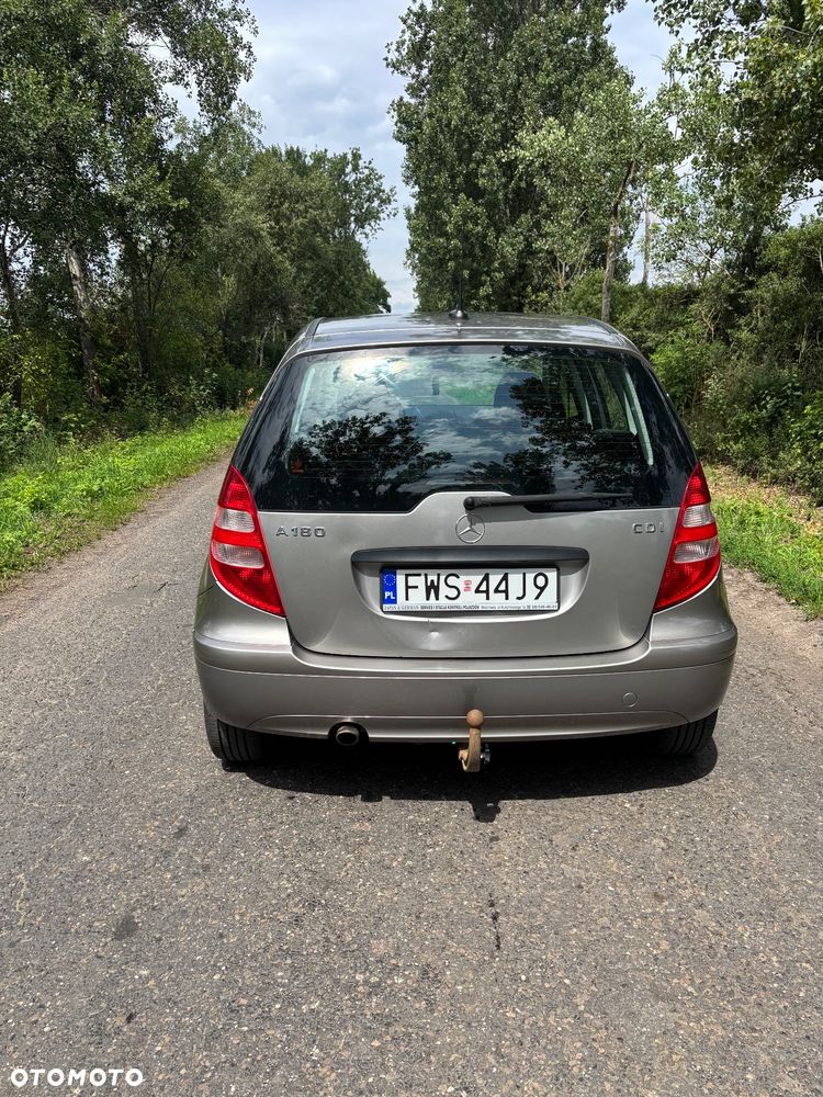 Mercedes-Benz Klasa A 180 CDI Elegance - 9