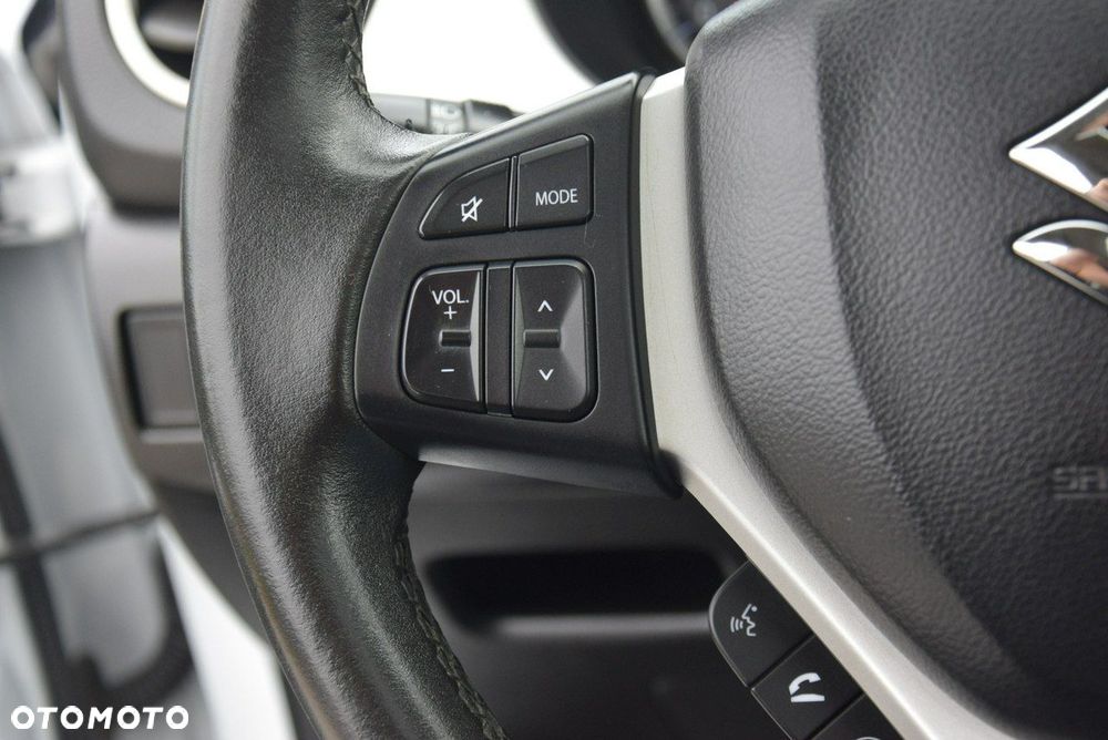 Suzuki Vitara 1.6 DDiS (4x4) Allgrip Comfort - 40