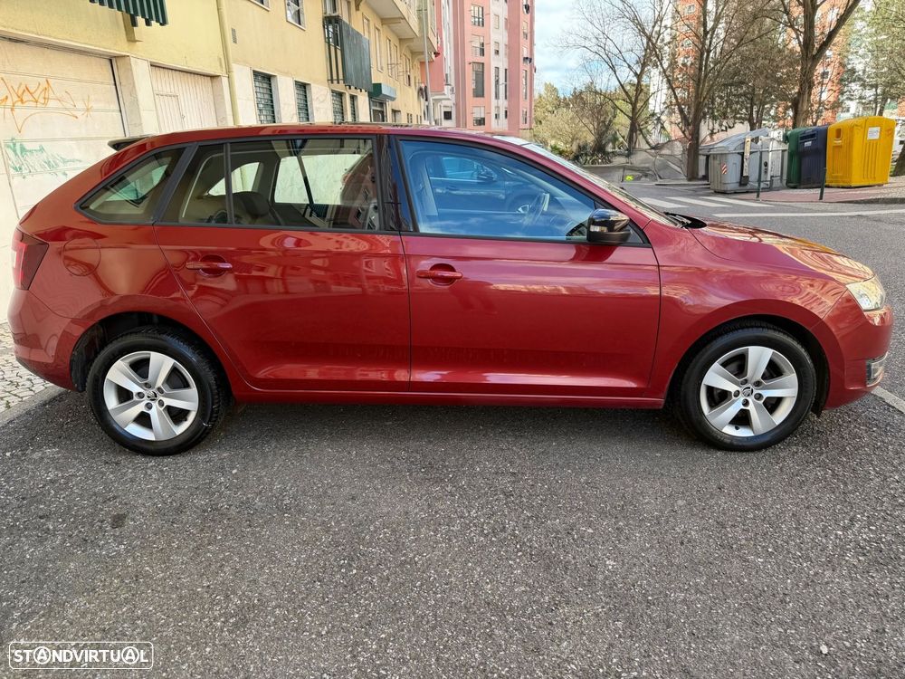 Skoda Rapid Spaceback 1.4 TDI DSG Style - 4