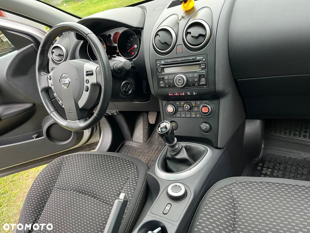 Nissan Qashqai 2.0 4x4 Tekna - 14