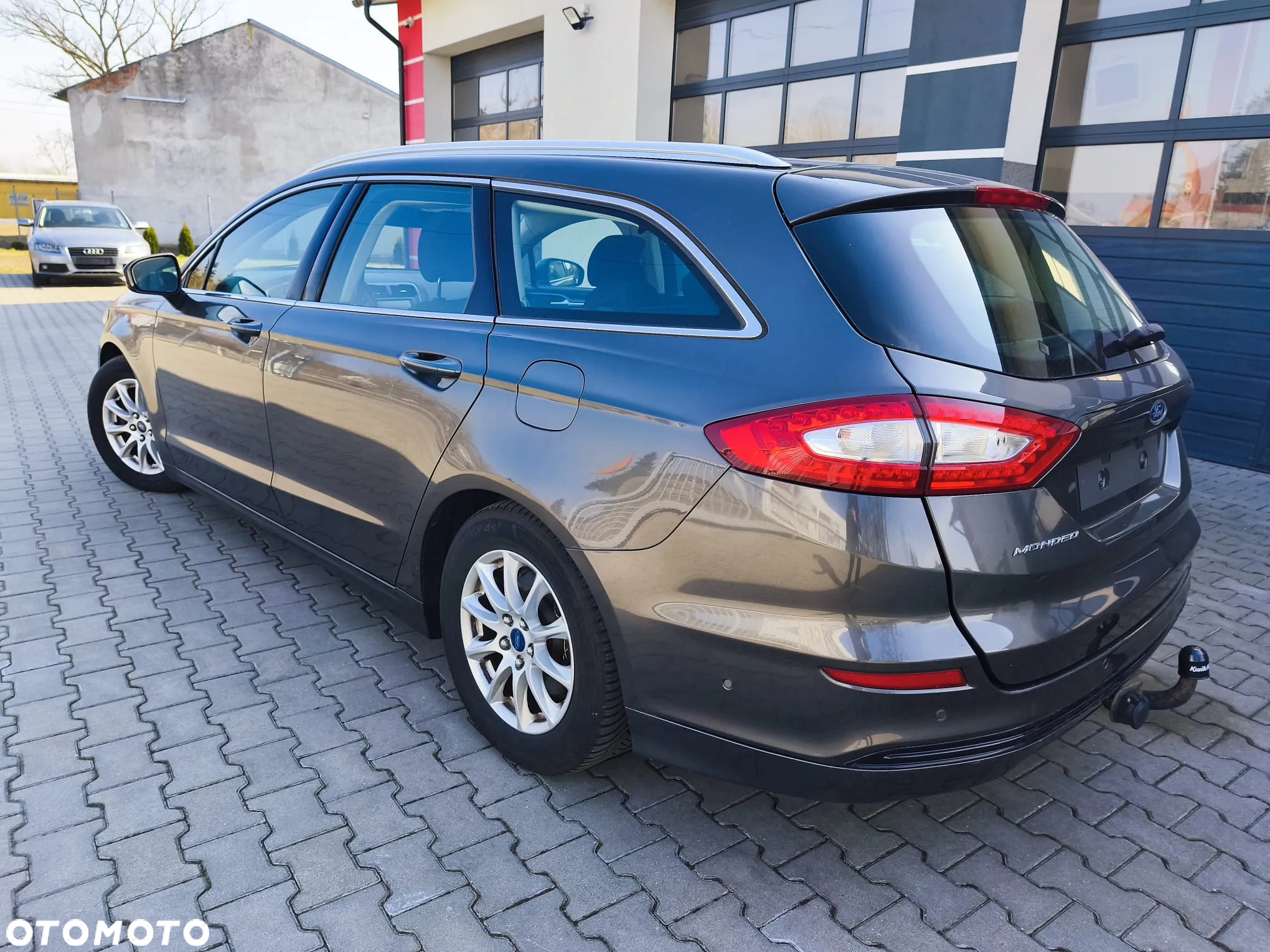 Ford Mondeo - 10