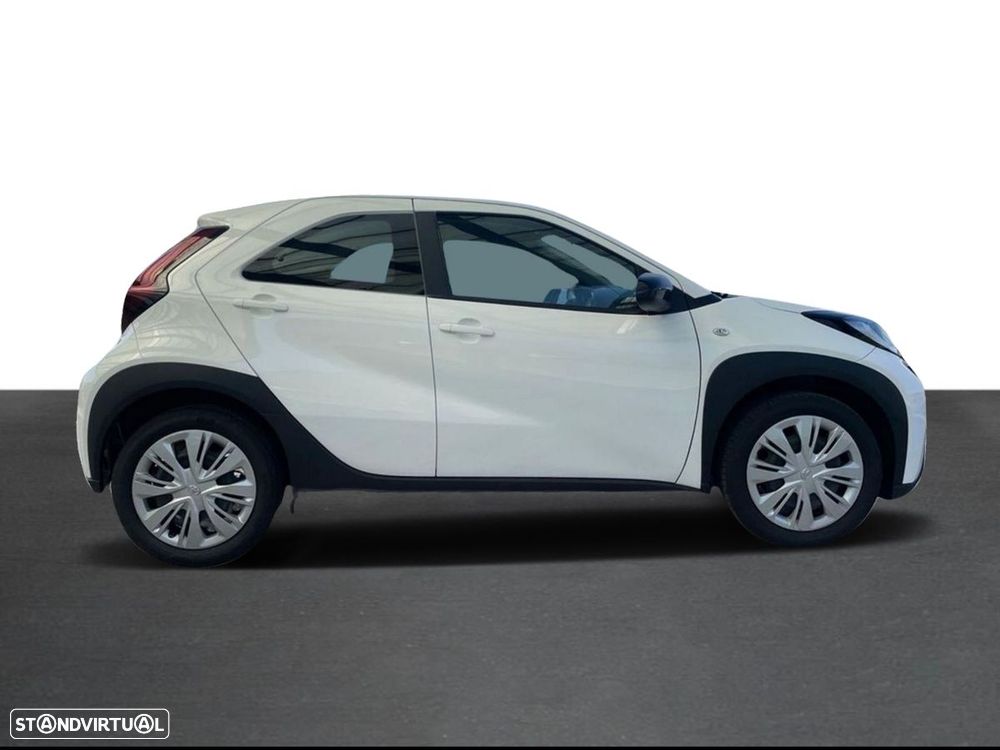 Toyota Aygo X 1.0 Play — fotografia 16