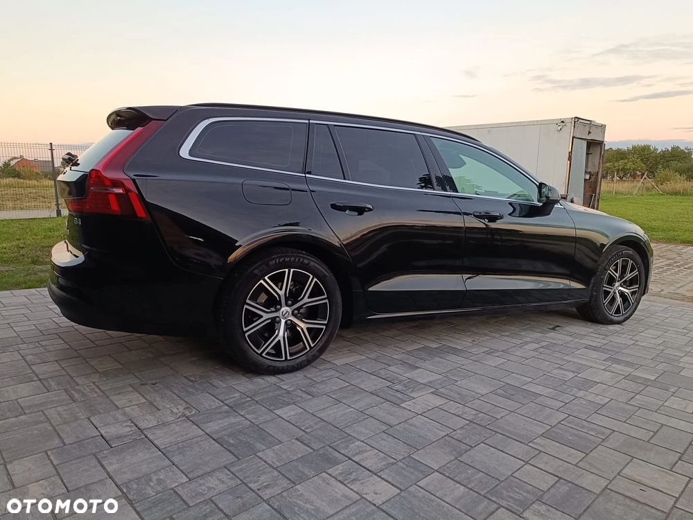 Volvo V60 B4 D Plus Dark - 7