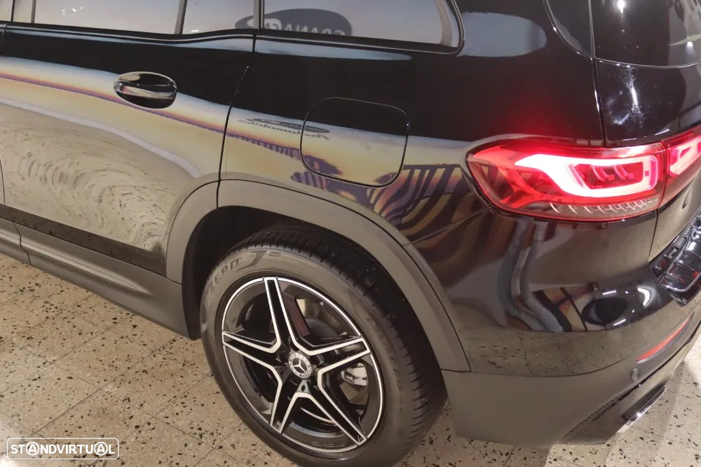 Mercedes-Benz GLB 180 d AMG Line - 39