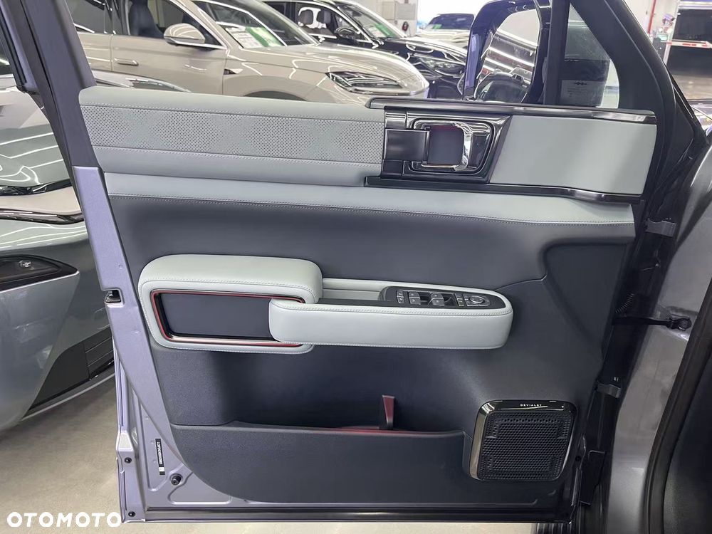 BYD Leopard 5 - 11