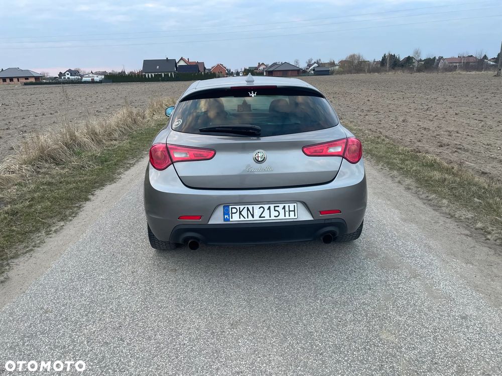 Alfa Romeo Giulietta 1750 TBi Quadrifoglio Verde - 13