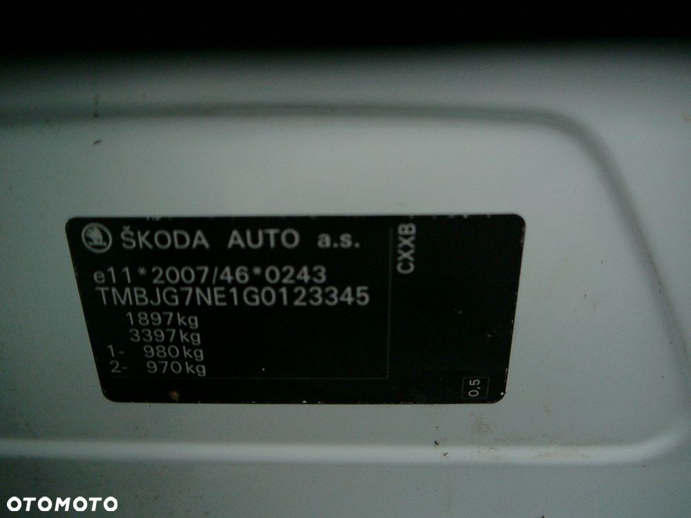 Skoda Octavia 1.6 TDI Active - 32