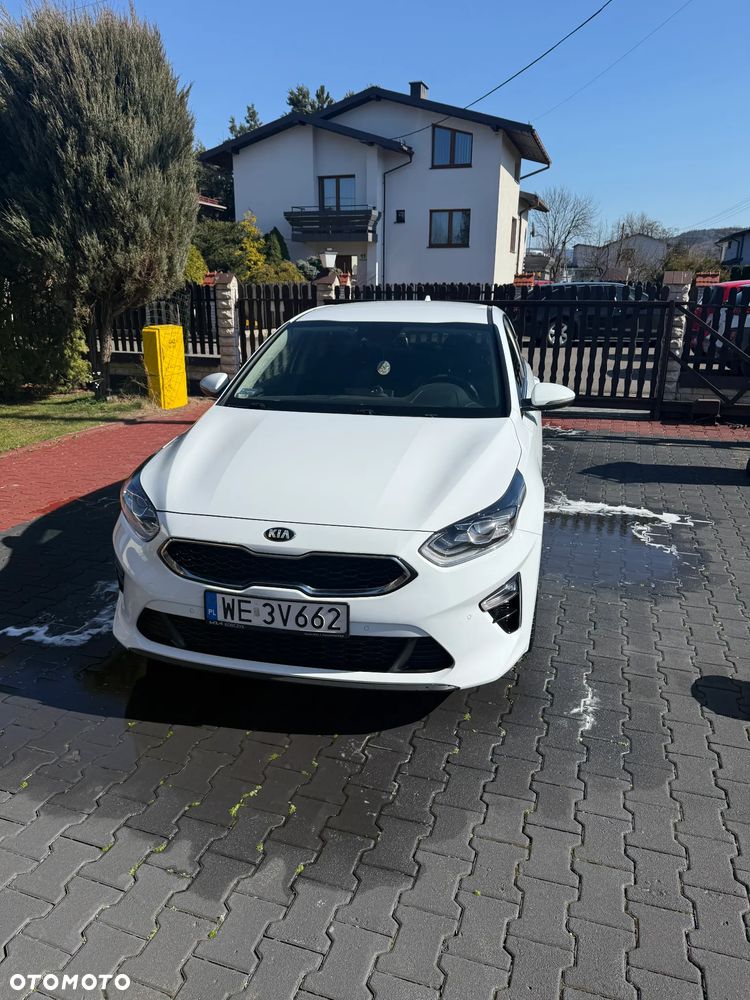 Kia Ceed 1.5 T-GDI L Business Line DCT - 14