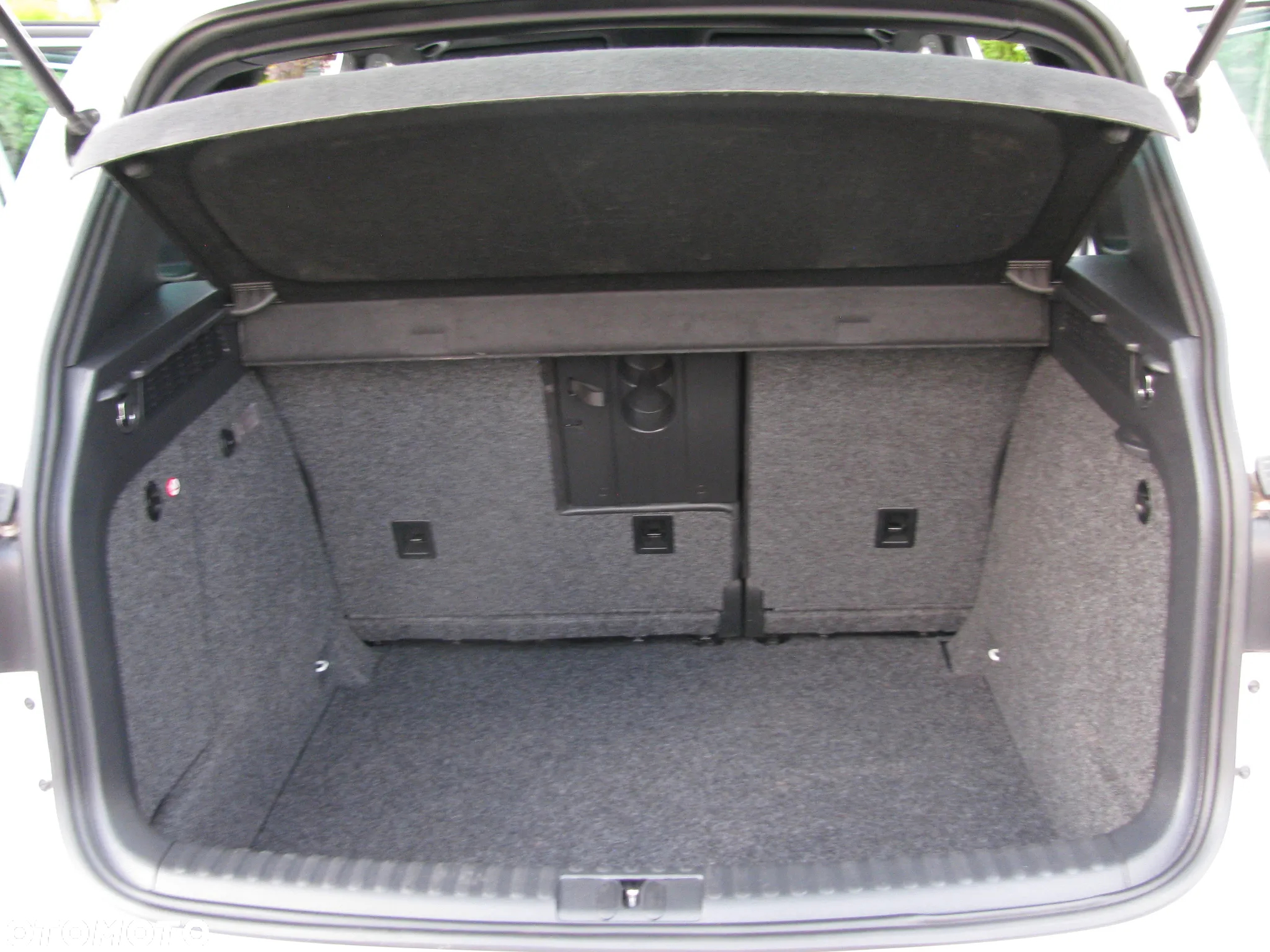 Volkswagen Tiguan 1.4 TSI Perfectline R-Style - 32