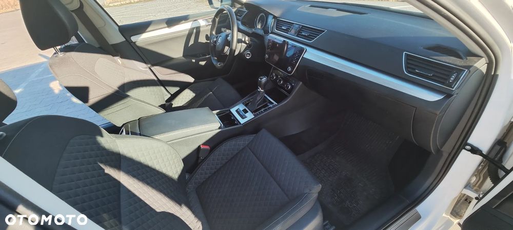Skoda Superb 2.0 TDI Ambition DSG7 - 15