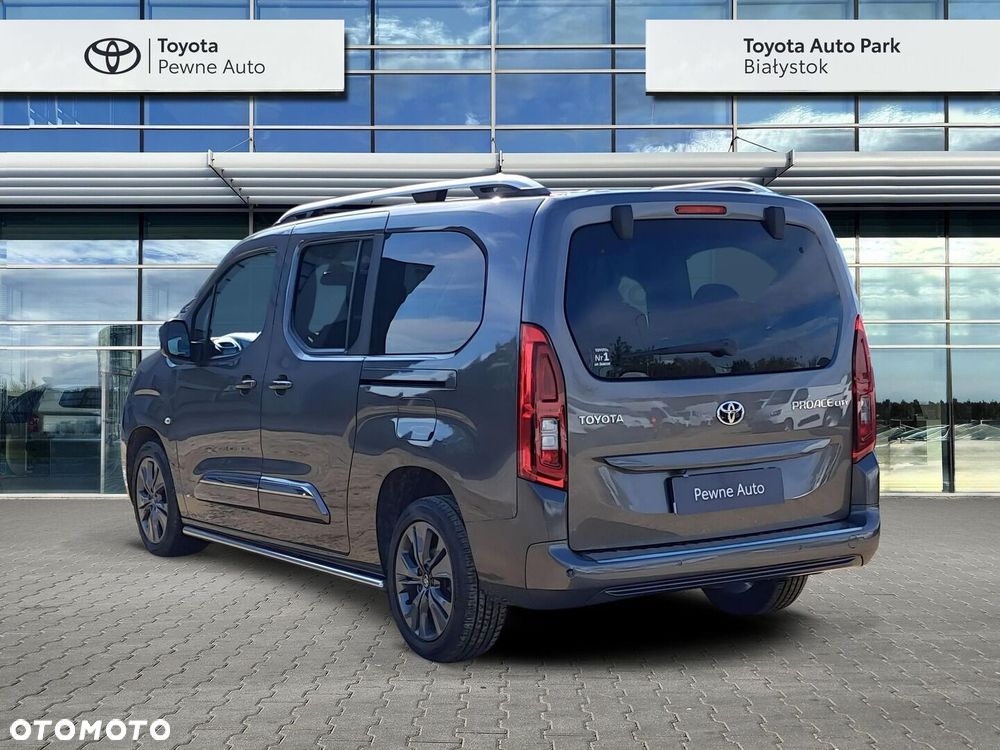 Toyota Proace City Verso Long 1.5 D-4D Family - 3