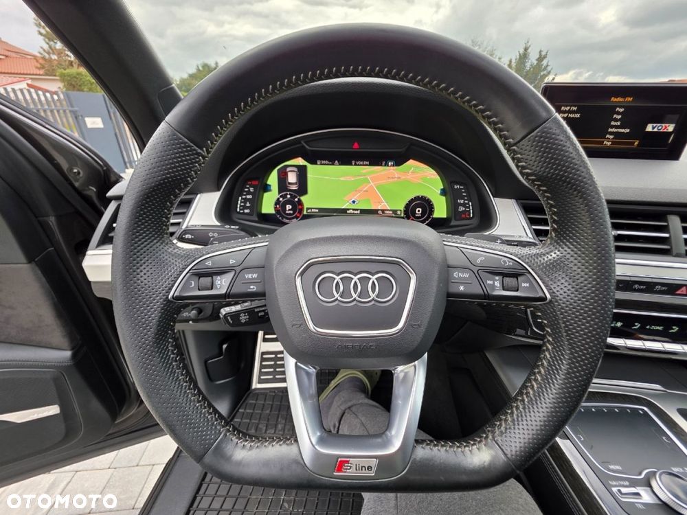 Audi Q7 - 18