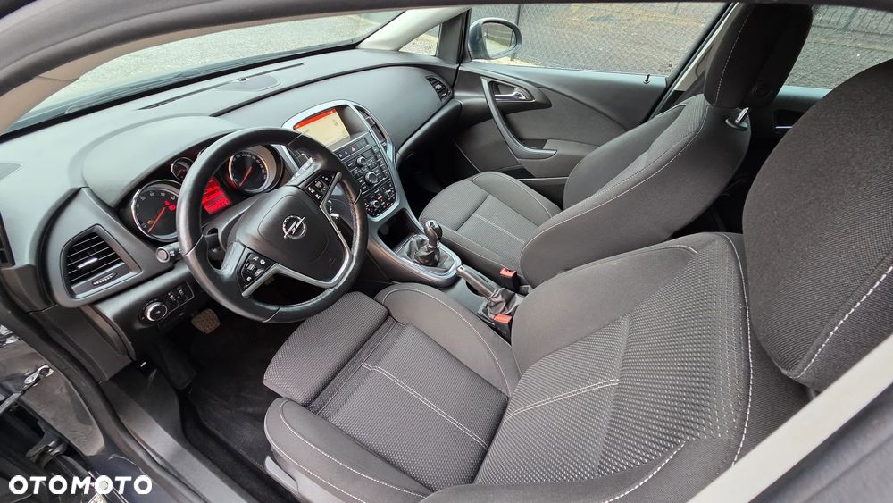 Opel Astra 1.4 T Cosmo S&S - 21