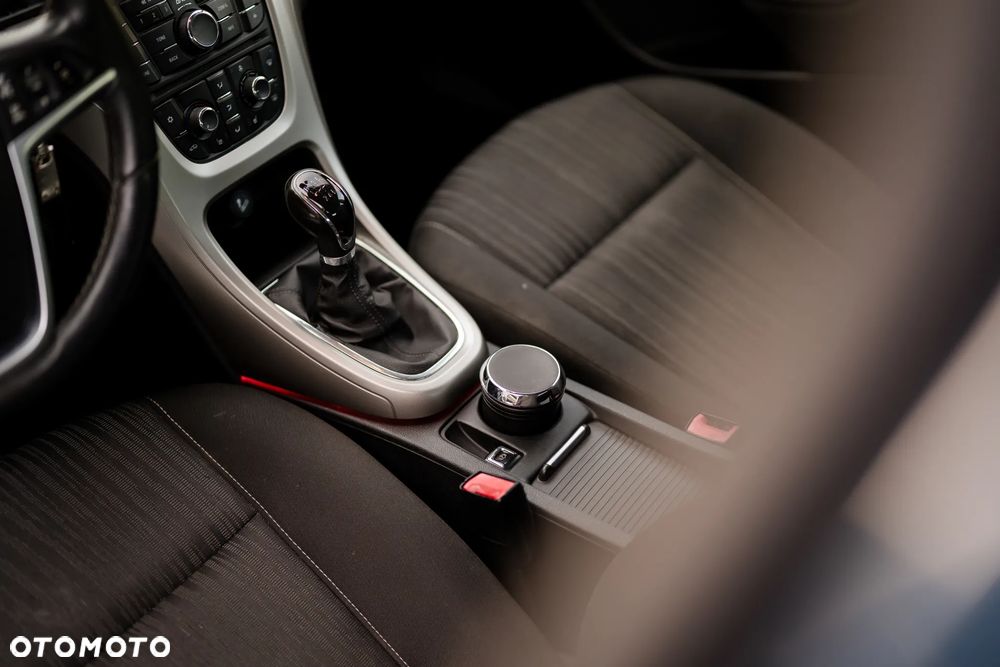 Opel Astra 1.7 CDTI - 7
