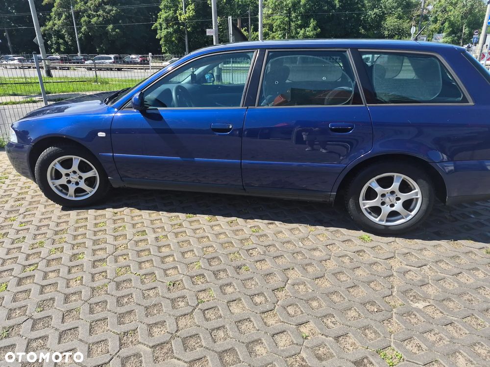 Audi A4 Avant - 7