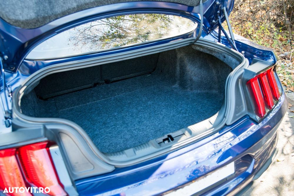 Ford Mustang 2.3 EcoBoost Aut. - 13