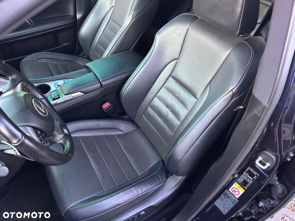 Lexus RX - 5