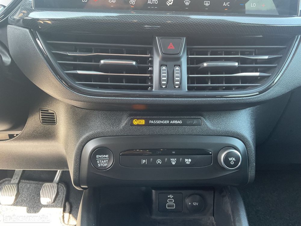 Ford Focus SW 1.0 EcoBoost MHEV ST-Line Style SIP - 27