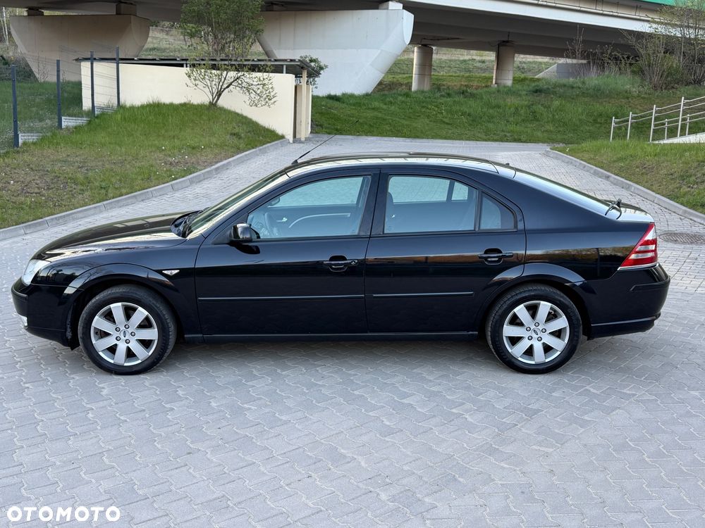 Ford Mondeo 1.8 Gold X - 2