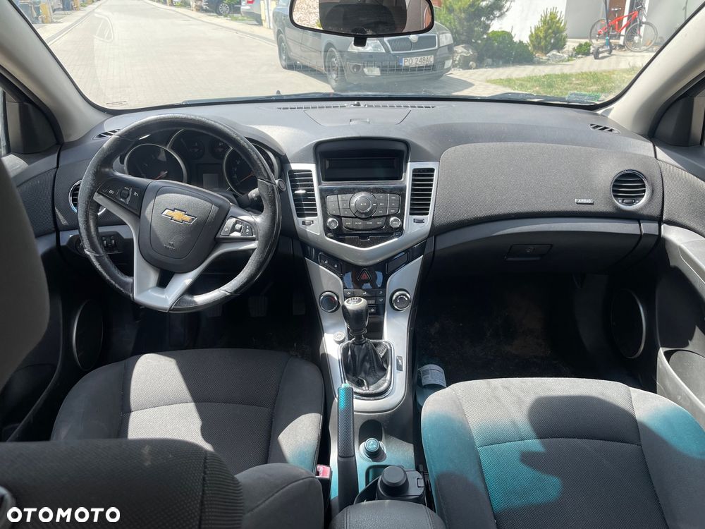 Chevrolet Cruze 1.8 LTZ - 12