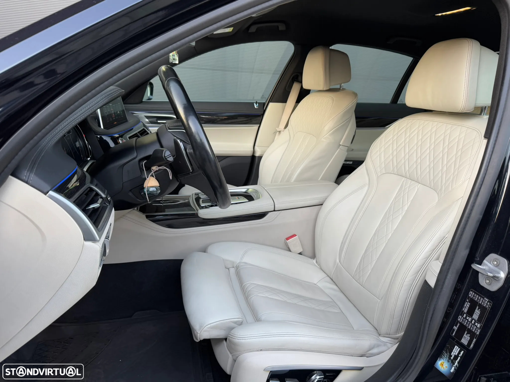 BMW 730 d Pack M - 5