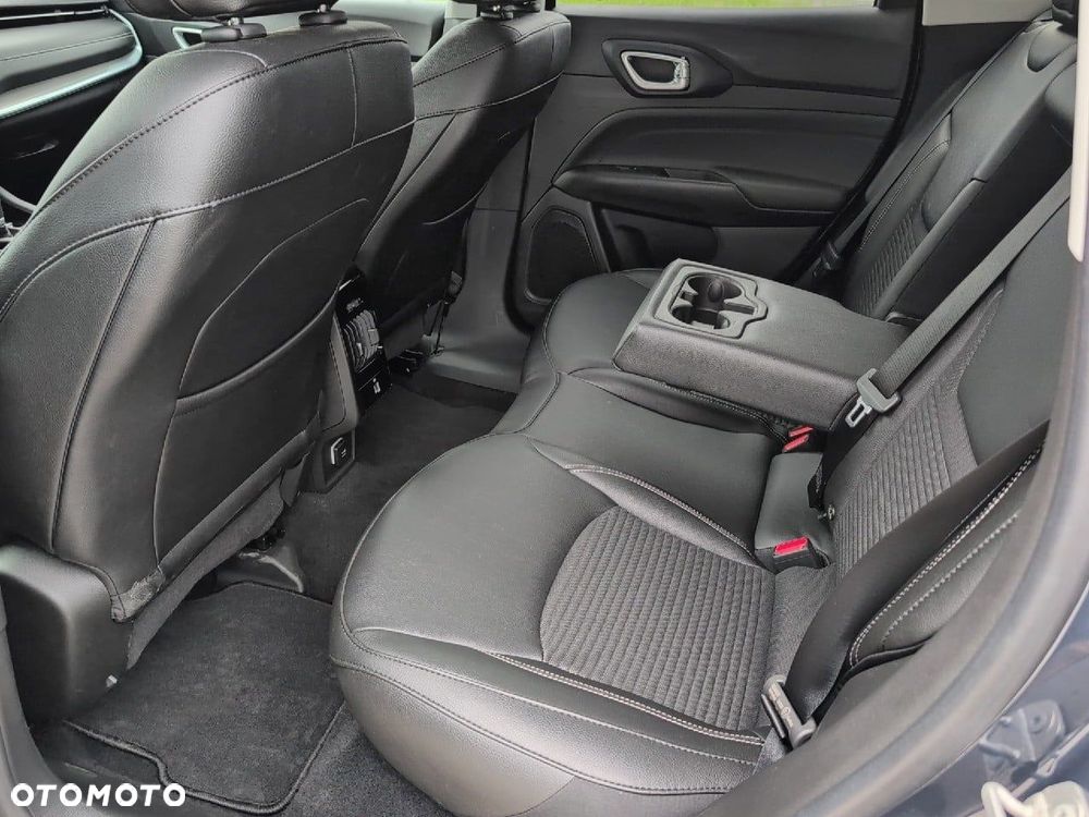 Jeep Compass 1.5 T4 mHEV Limited FWD S&S DCT - 11