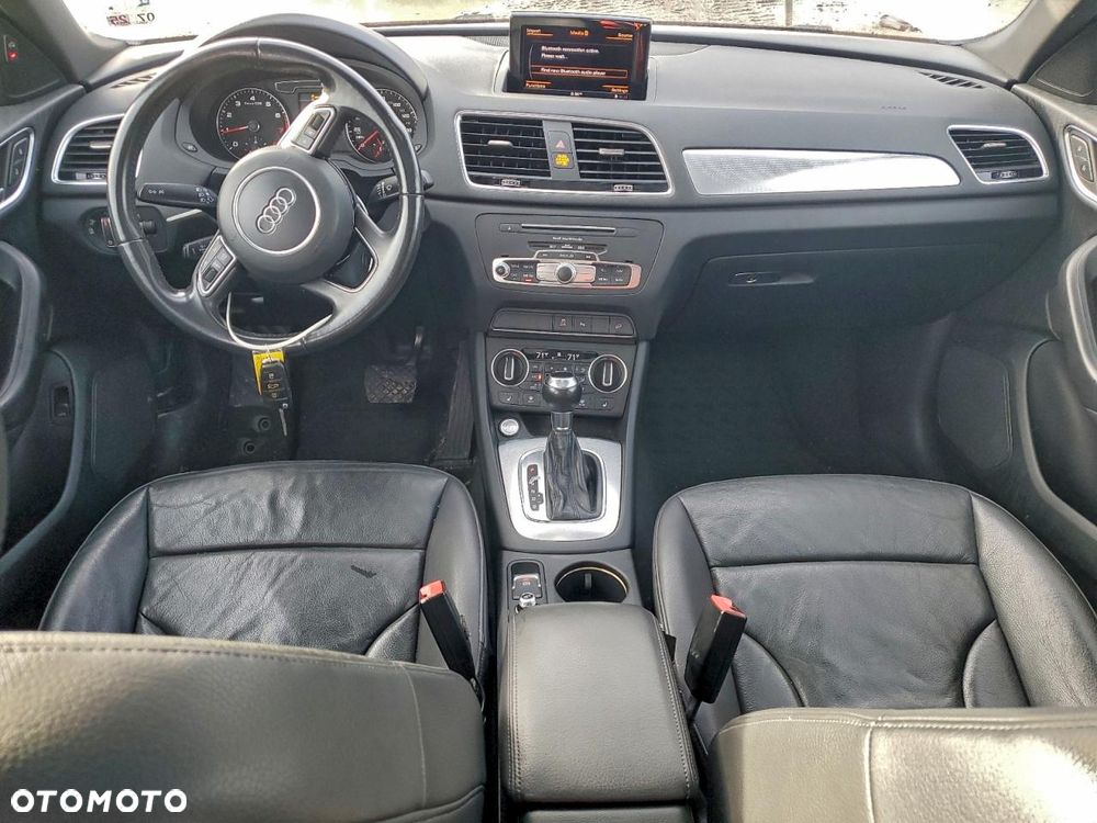 Mercedes-Benz GLA 250 7G-DCT Urban - 8