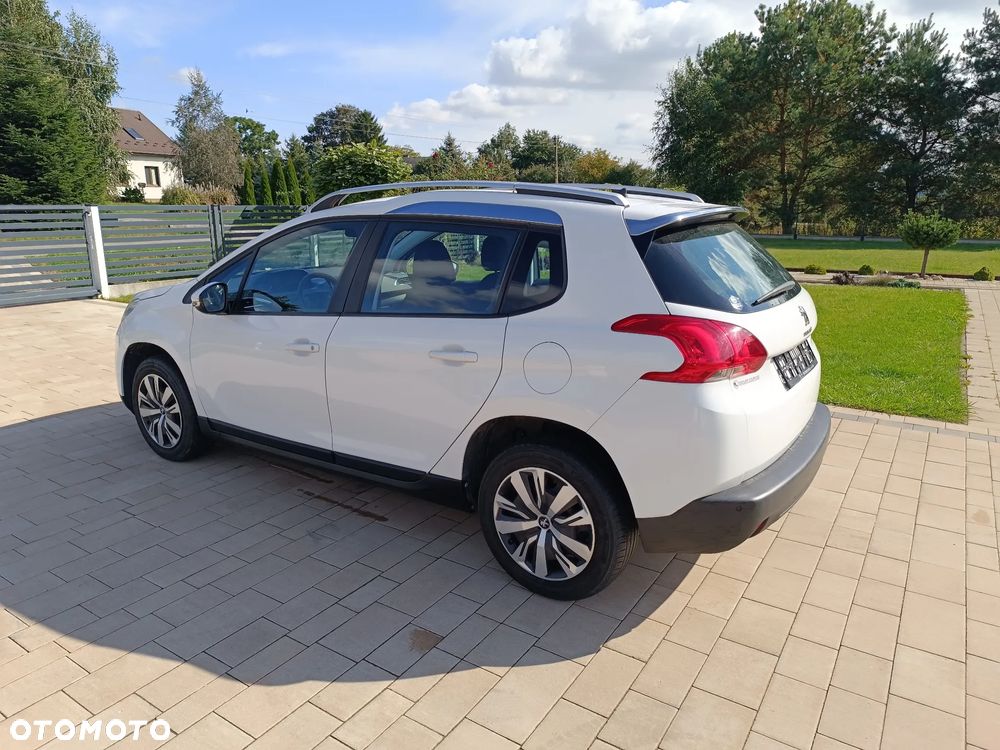 Peugeot 2008 PureTech 82 Active - 24