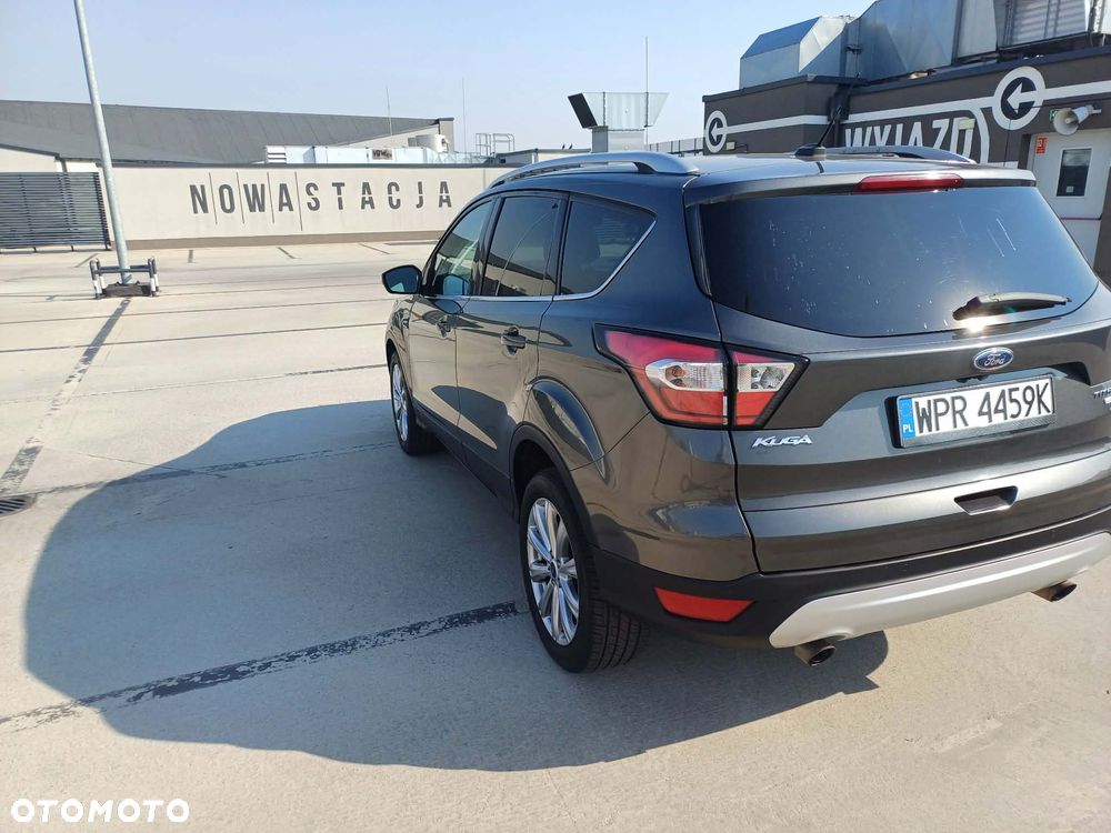 Ford Kuga - 3