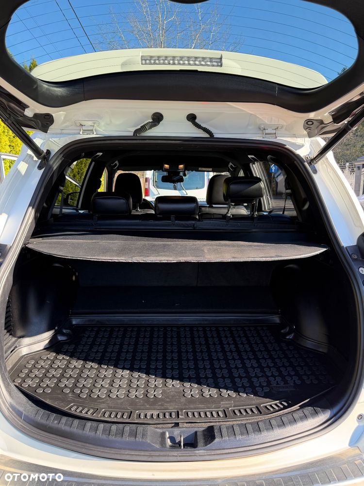 Toyota RAV4 Hybrid Prestige 4x4 - 8