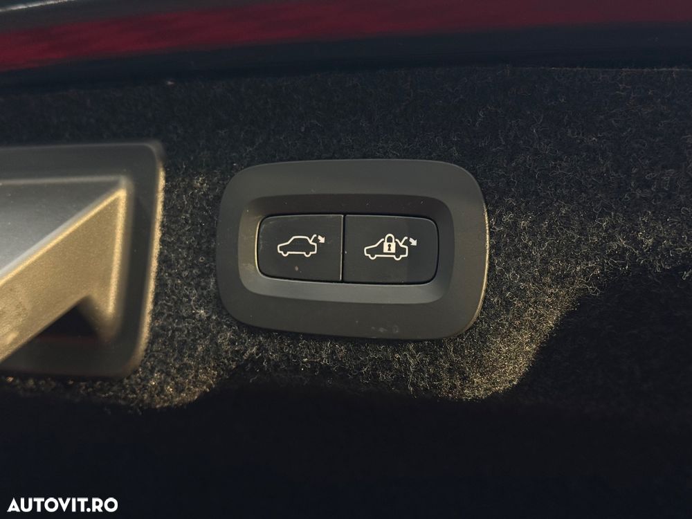 Volvo S90 D4 Geartronic Inscription - 33