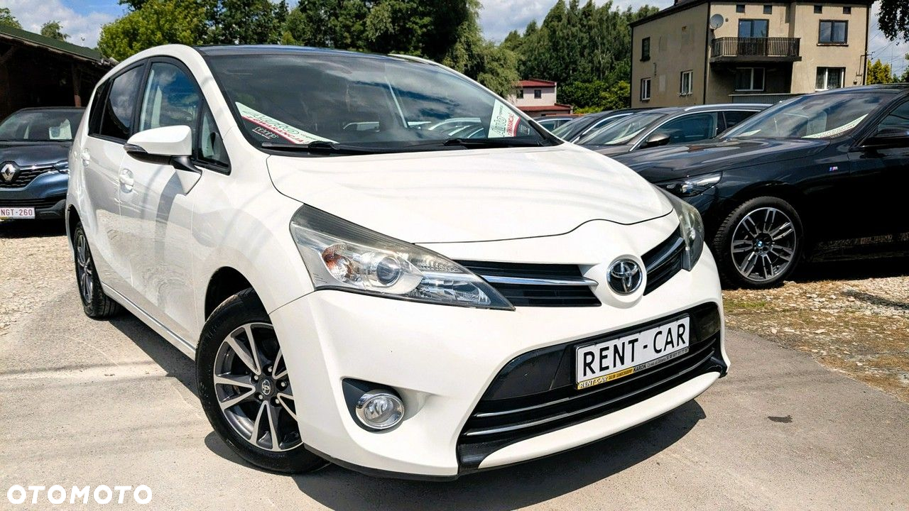 Toyota Verso - 11