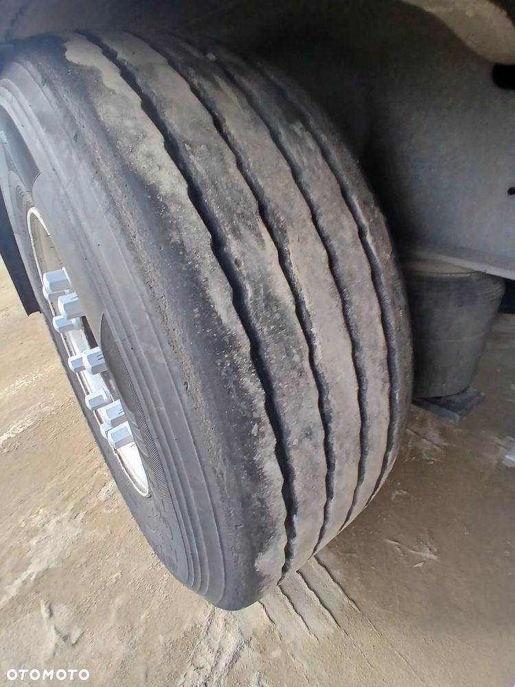 Schmitz Cargobull s01 - 12