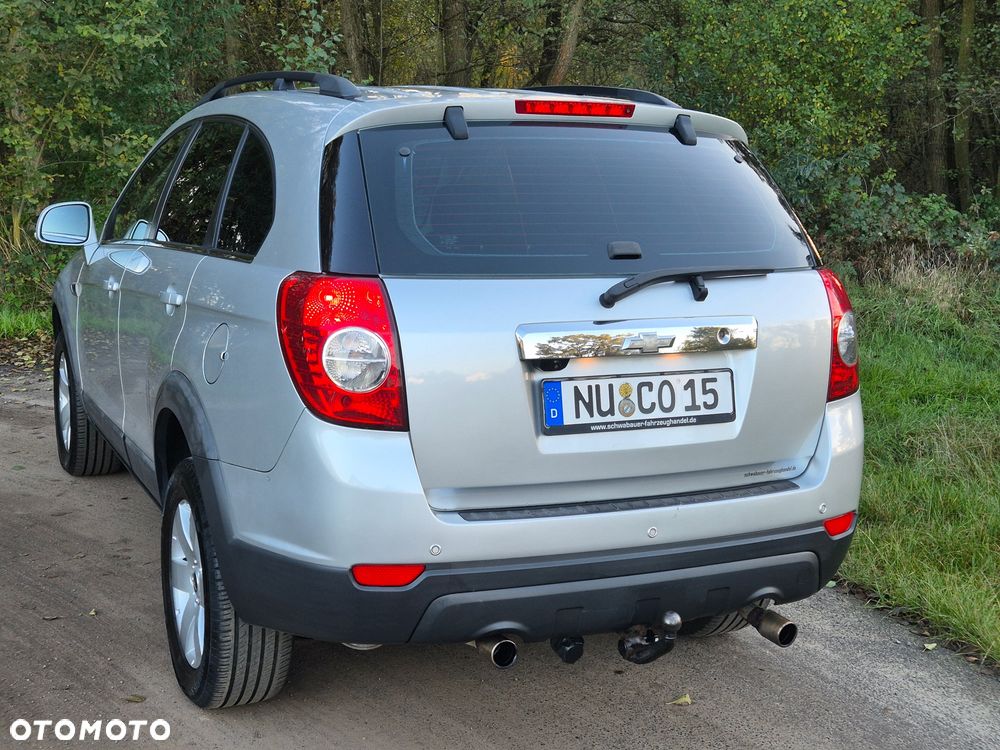 Chevrolet Captiva 2.4 2WD LT - 6