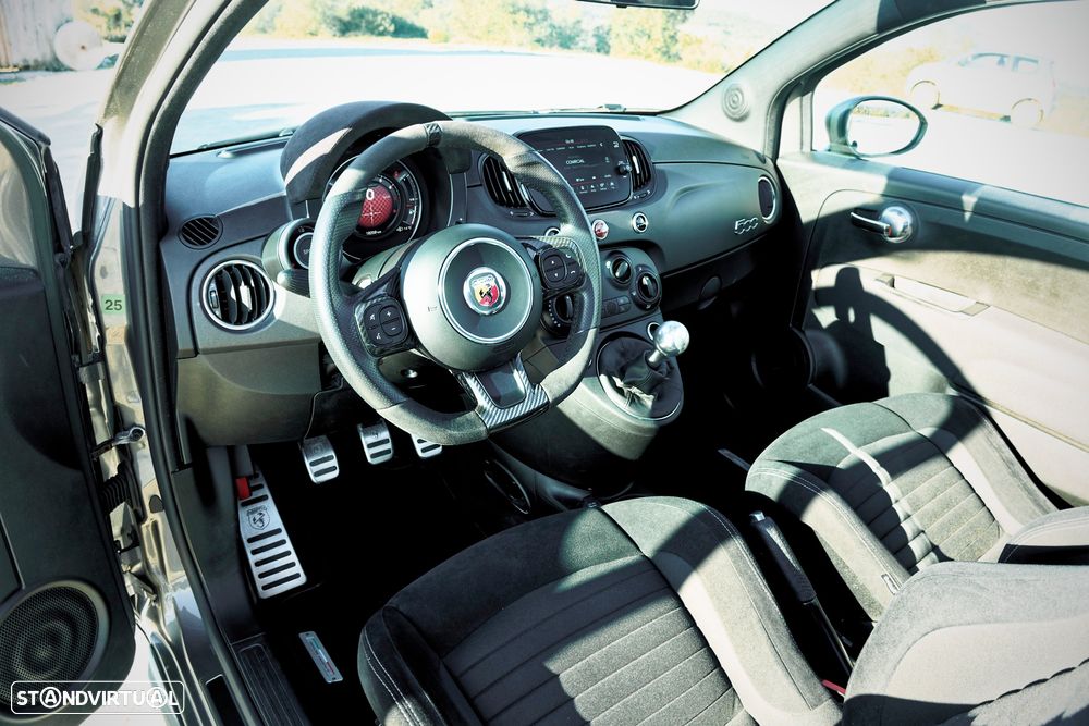 Abarth 695C 1.4 T-Jet - 30