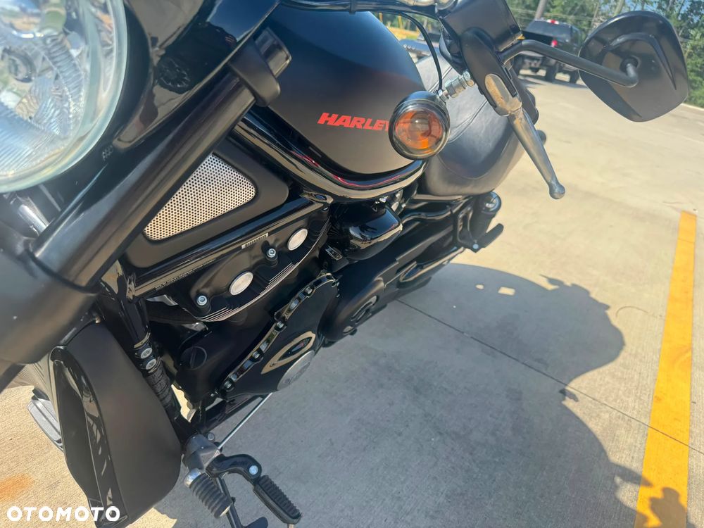 Harley-Davidson V-Rod Night Rod - 23