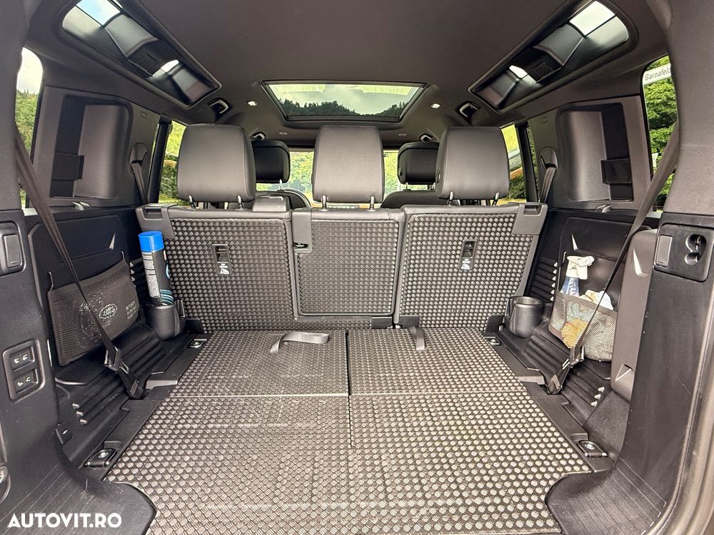 Land Rover Defender - 15