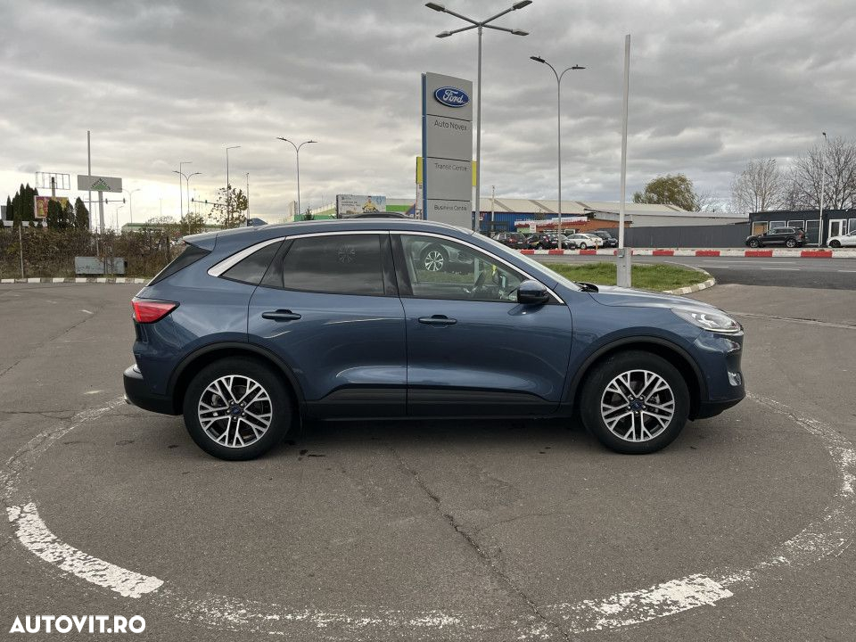 Ford Kuga - 8