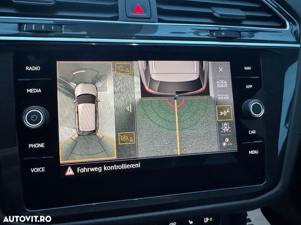 Volkswagen Tiguan 2.0 TDI SCR 4MOTION DSG R-Line - 33