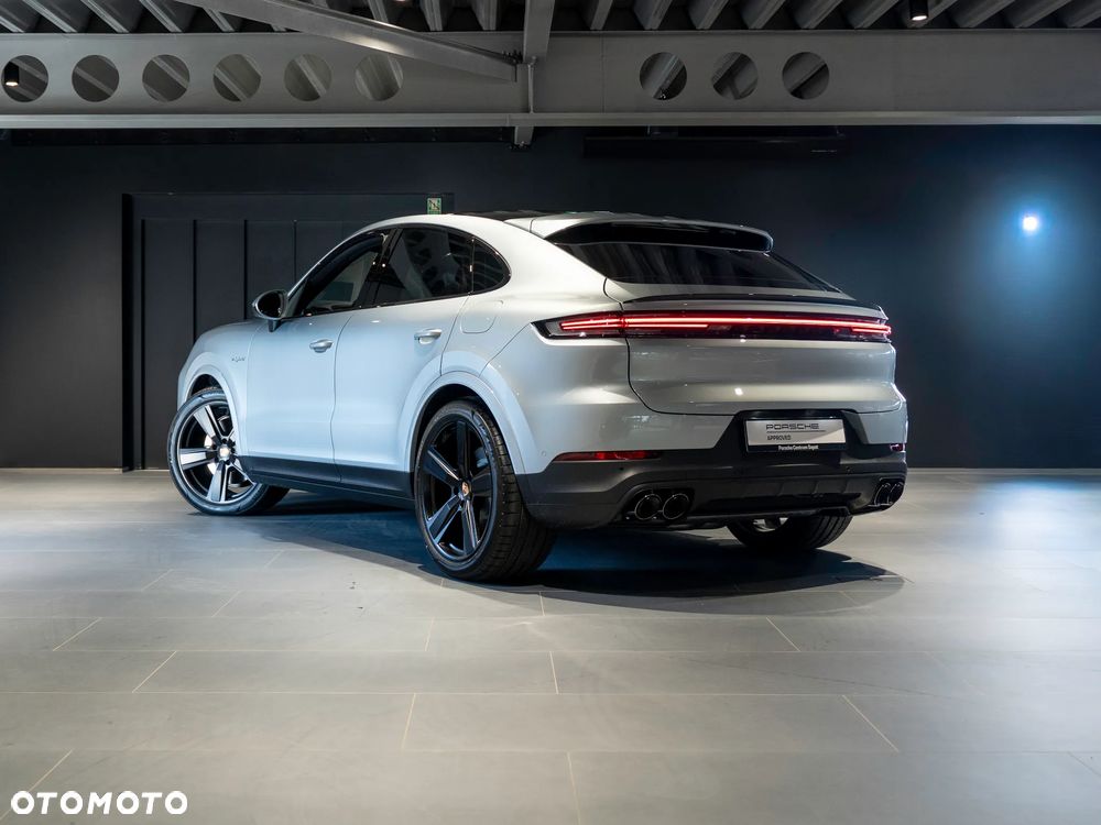 Porsche Cayenne E-Hybrid PHEV - 3