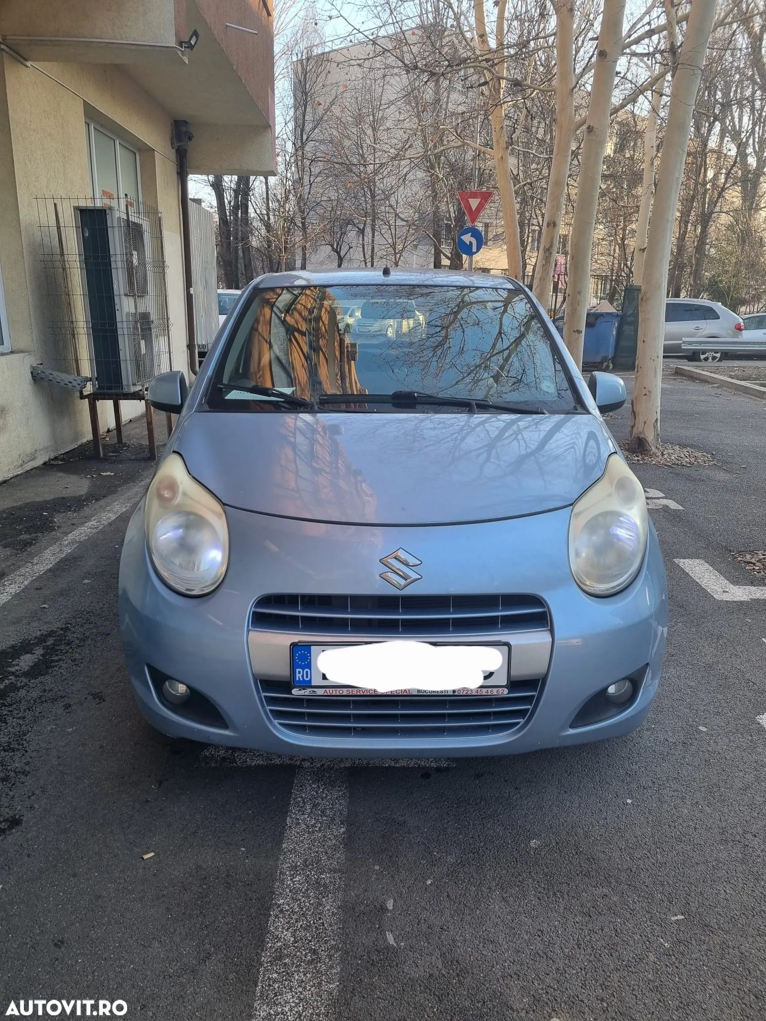 Suzuki Alto - 1