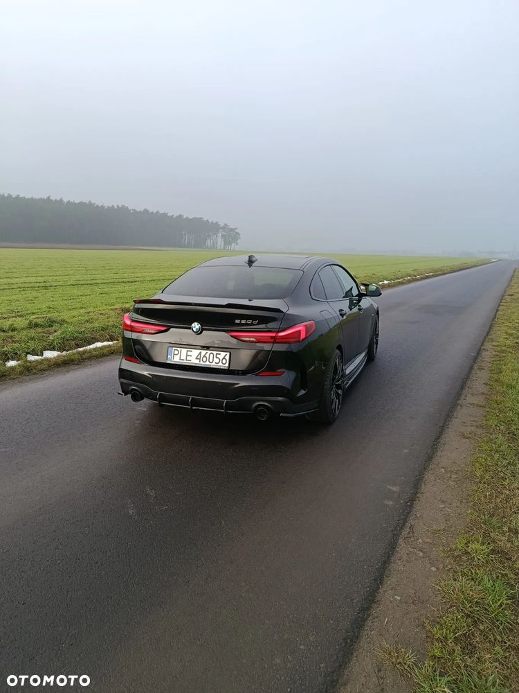BMW Seria 2 220d - 5