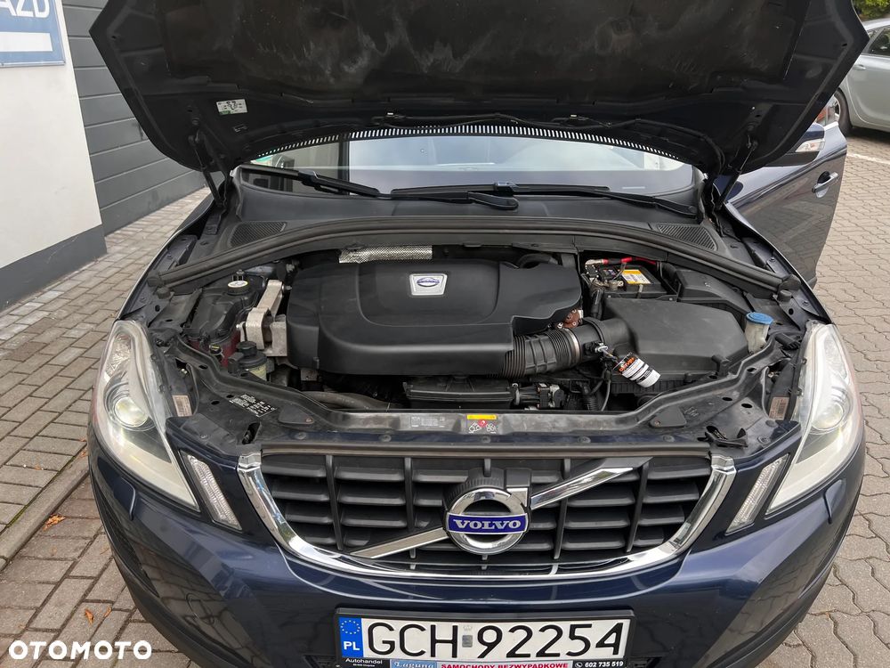 Volvo XC 60 DRIVe Momentum - 19