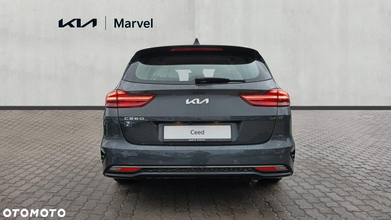 Kia Ceed - 6