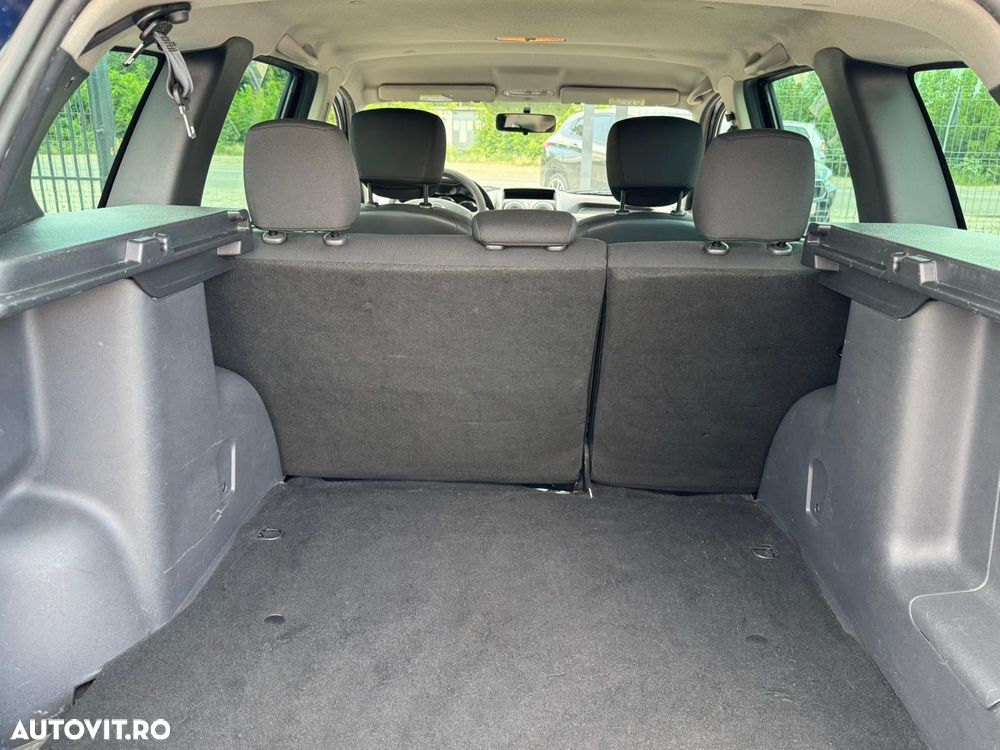 Dacia Duster 1.5 dCi 4x2 Laureate - 13