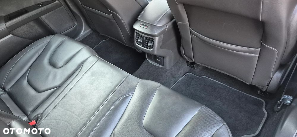 Ford Mondeo 2.0 TDCi Titanium - 3
